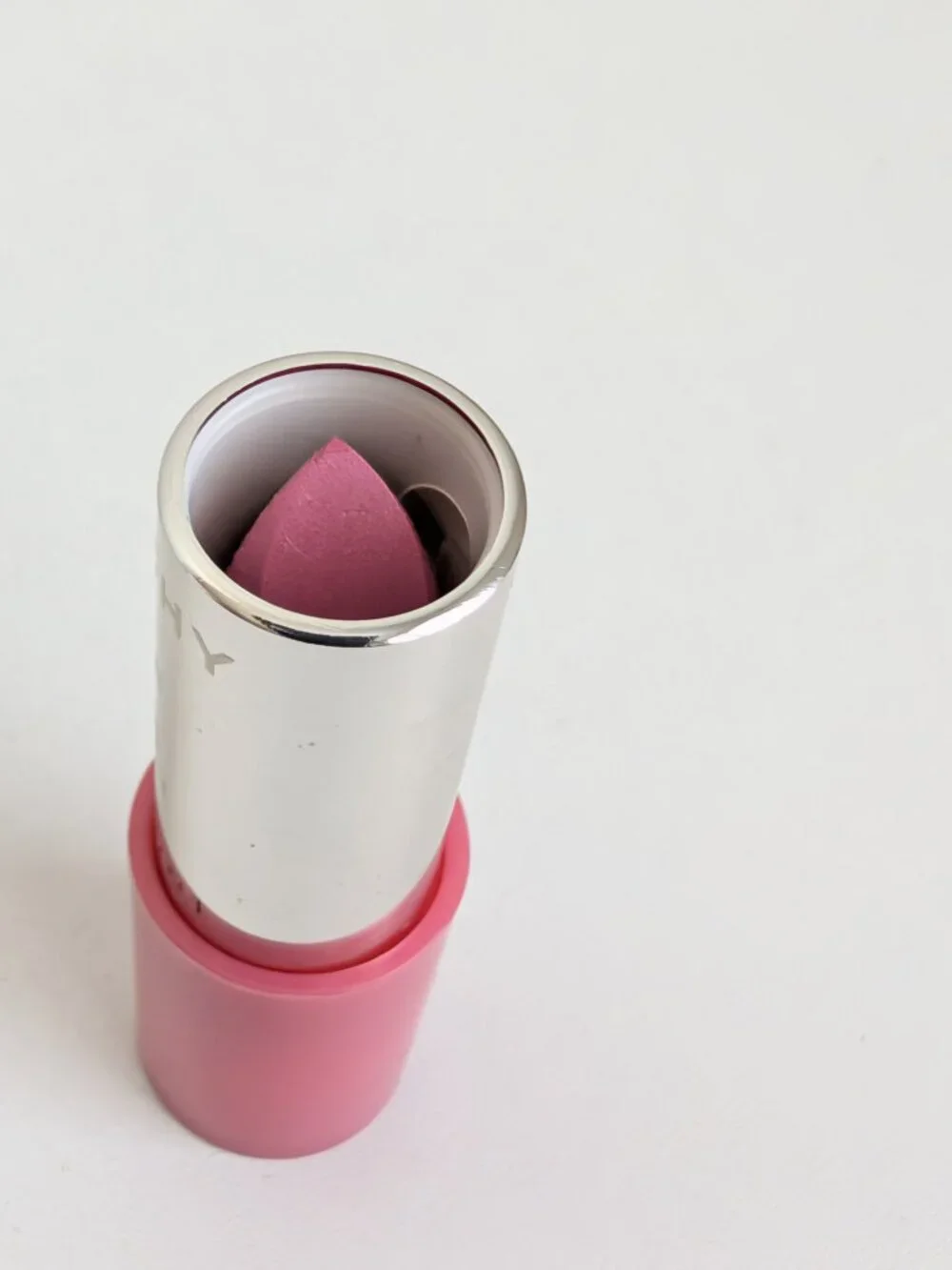 Givenchy rouge interdit